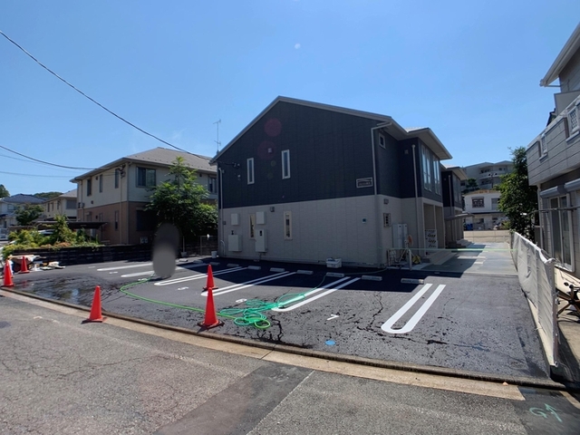 建物外観　外観写真（施工中）