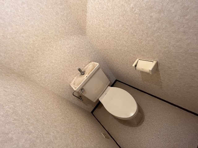 トイレ　シンプルで使いやすいトイレです