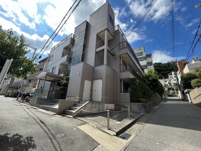 建物外観　建物外観を気になさる方へ、見た目の良い物件です