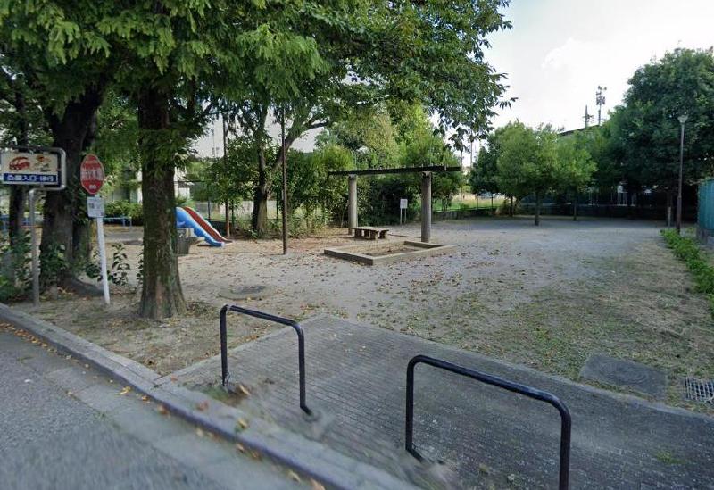 公園　本木北児童遊園（公園）まで173m