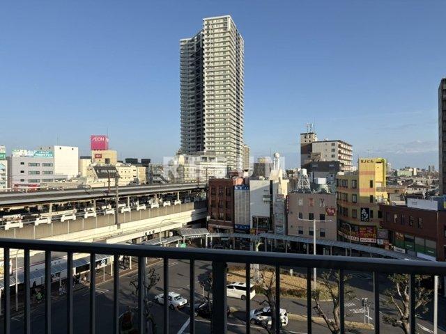 ＪＲ総武線 稲毛駅 徒歩2分 8階建 築43年の内装写真