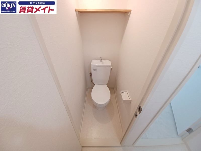 Herumitage VIのトイレ写真