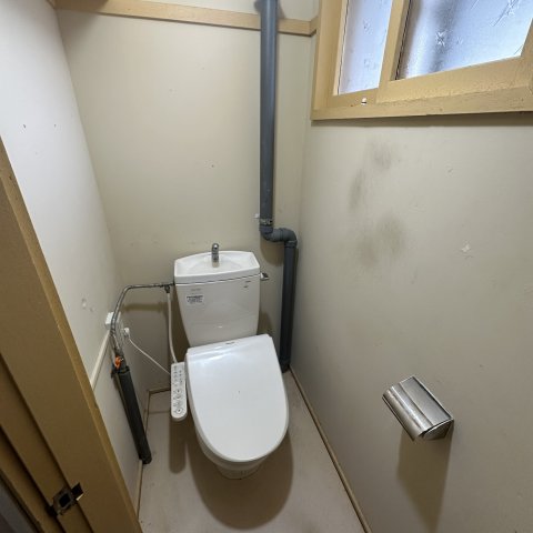 マンション城のトイレ写真