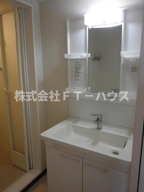 西船橋ハイム2号棟の内装写真