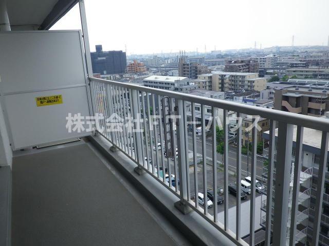 西船橋ハイム2号棟の内装写真