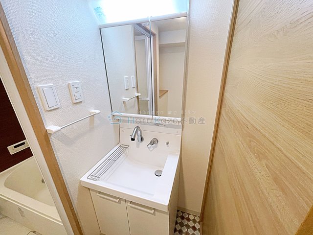 地下鉄名城線 瑞穂運動場東駅 徒歩15分 8階建 築7年の内装写真