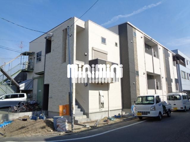 建物外観　建築中