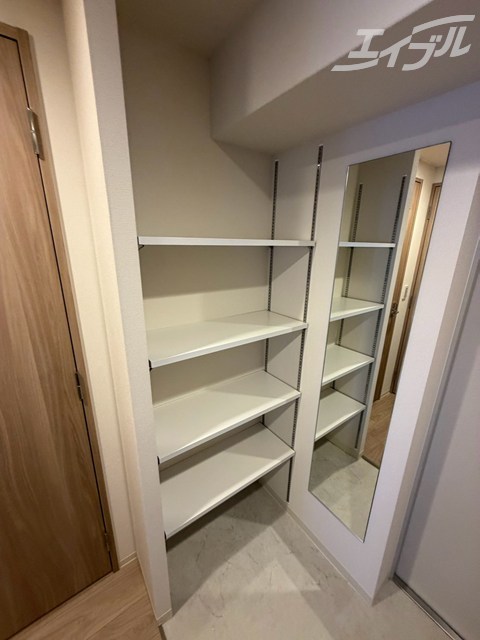 ＪＲ大阪環状線 福島駅 徒歩15分 13階建 築1年の外観写真