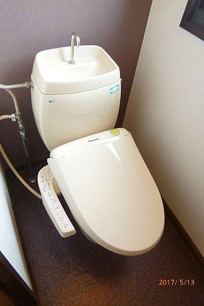 トイレ　トイレもきれいです