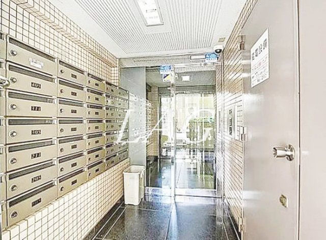 都営三田線 西巣鴨駅 徒歩5分 5階建 築36年の外観写真