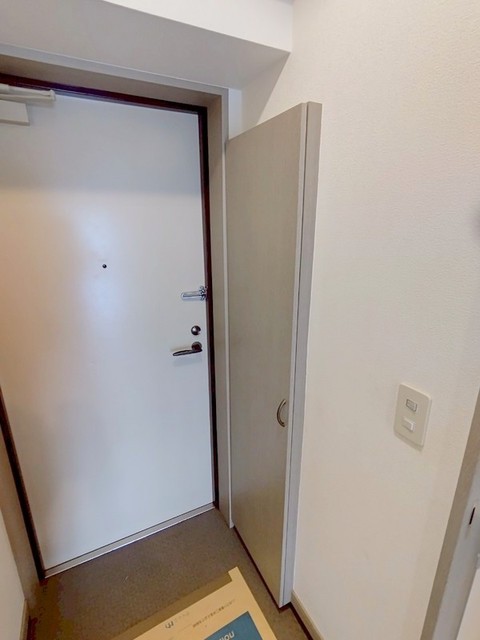 玄関　同仕様参考写真
