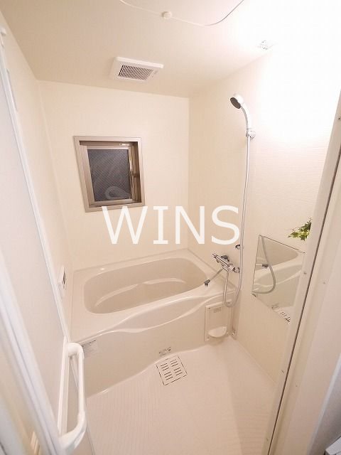 バス・シャワールーム　別部屋参考写真です