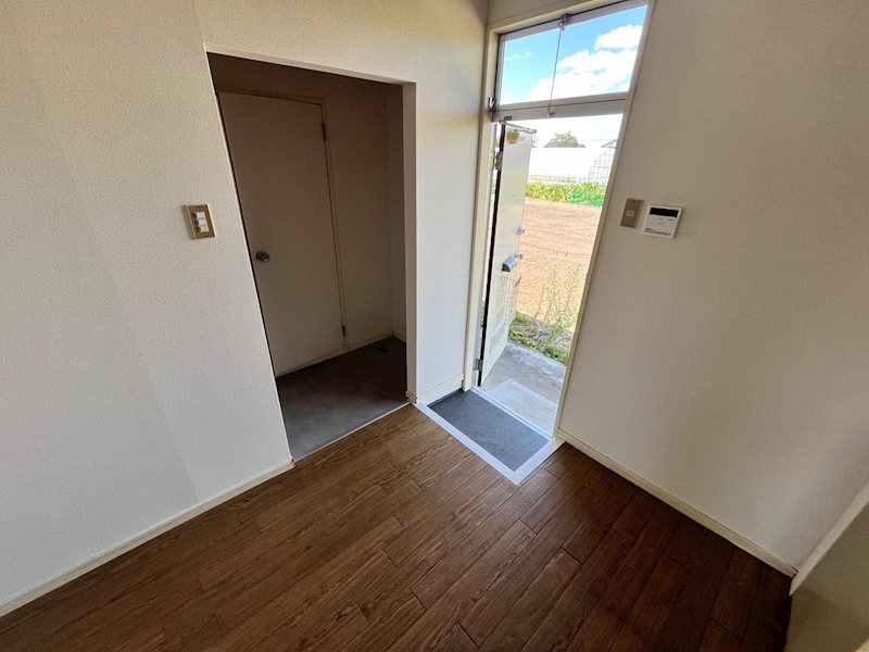布引ハイツの玄関写真