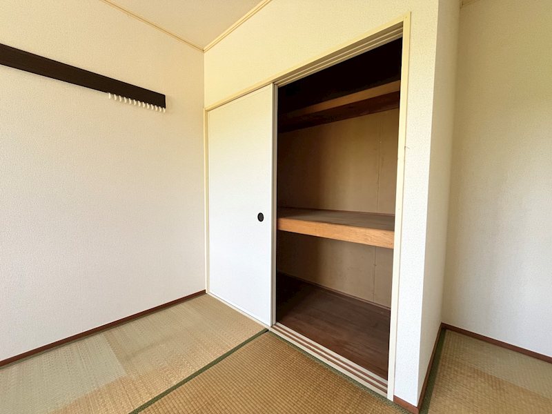 布引ハイツの内装写真