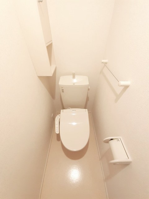 カーサ ガトー IVのトイレ写真