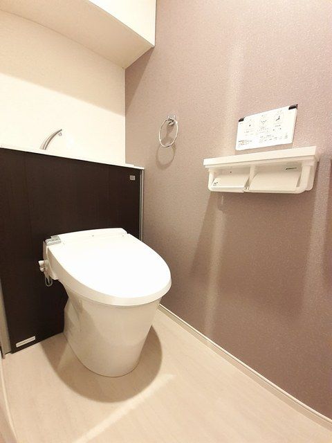 トイレ　清潔感のあるトイレです