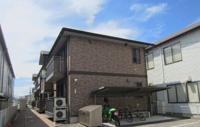 建物外観　外観写真（昼）