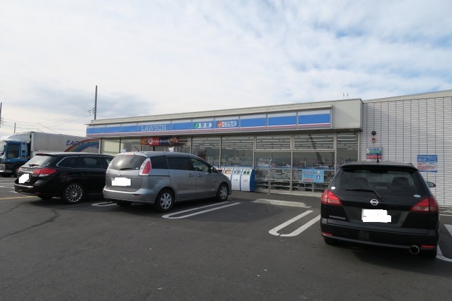 コンビニ　ローソン　越谷レイクタウン六丁目店（コンビニ）まで300m