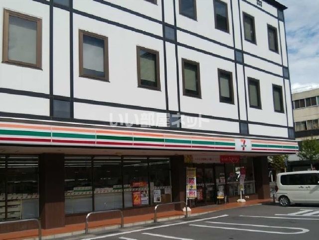 コンビニ　セブンイレブン 上田城大手門店（コンビニ）まで148m