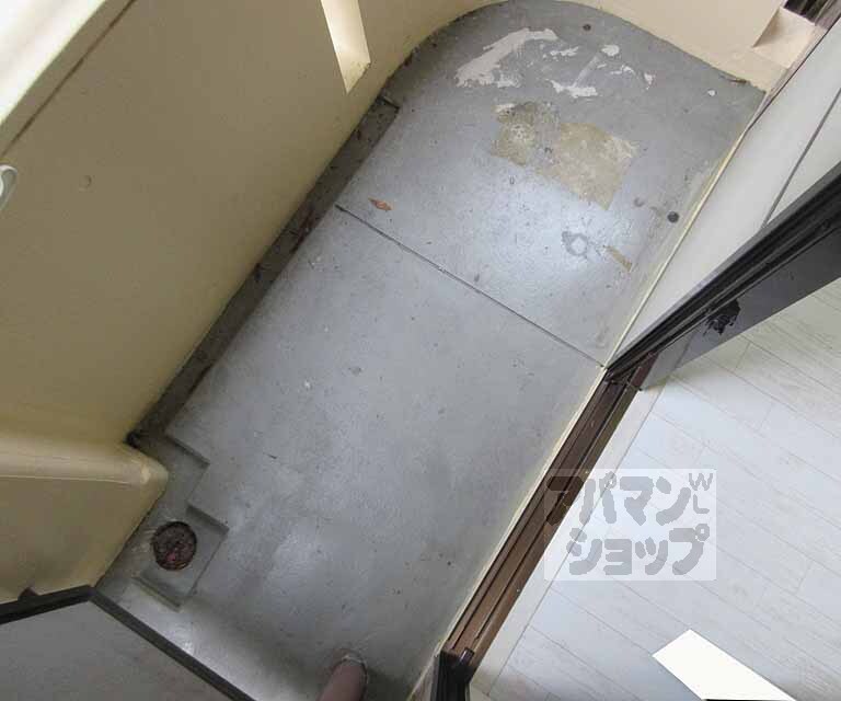 バルコニー　広々としたバルコニーです。