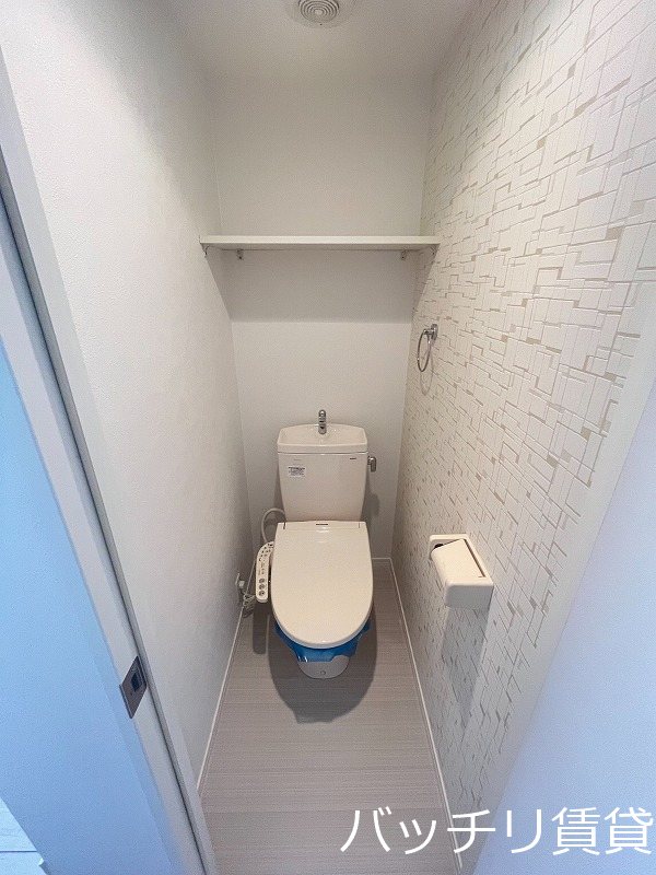 名鉄瀬戸線 森下駅 徒歩9分 2階建 築13年のトイレ写真