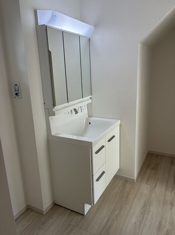 船橋市高野台3丁目戸建の内装写真