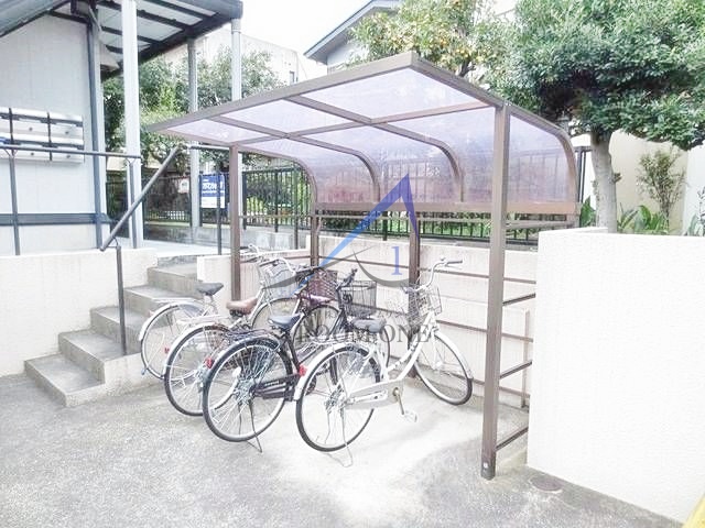 その他共有部分　駐輪場です。