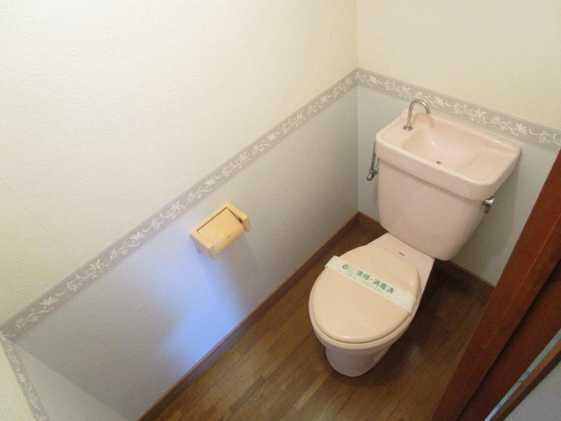 キャロルハウスのトイレ写真
