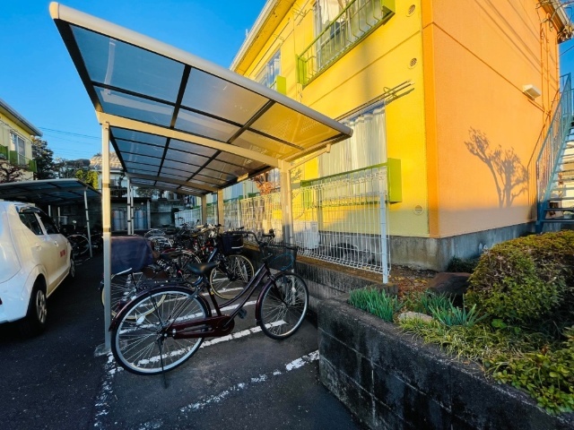 駐車場　自転車駐輪場