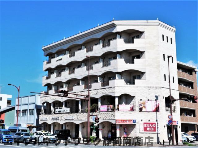 建物外観　外観は落ち着いています