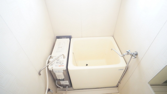 バス・シャワールーム　バス