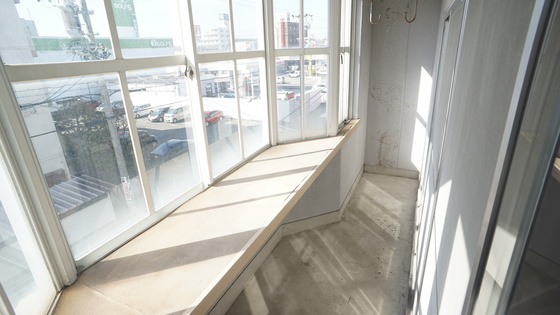 バルコニー　バルコニー