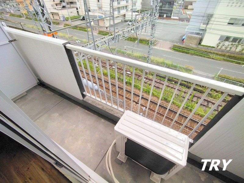 バルコニー　南向きのバルコニー