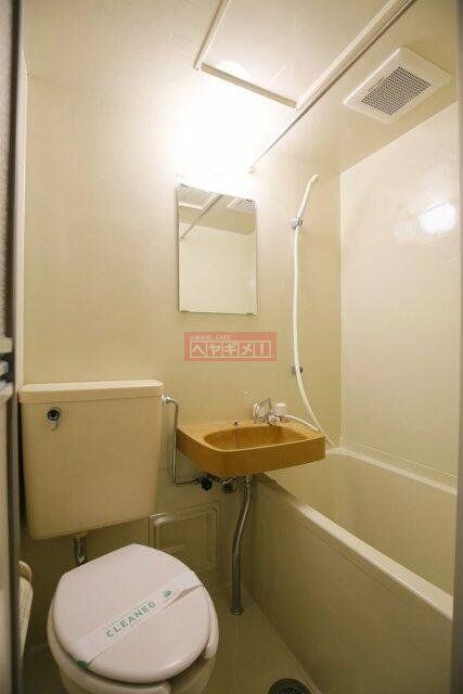 バス・シャワールーム