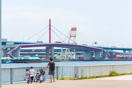 【ＵＲルネシティ脇浜町第２の公園】