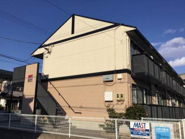 【郡山市富久山町久保田のアパートの建物外観】