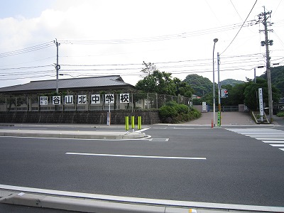 【ベルメゾン中山Ｄの中学校】