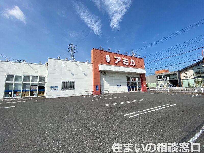 【西尾市今川町のアパートのスーパー】