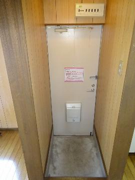 ヒルポイント春日丘Ａ棟B棟　玄関　玄関