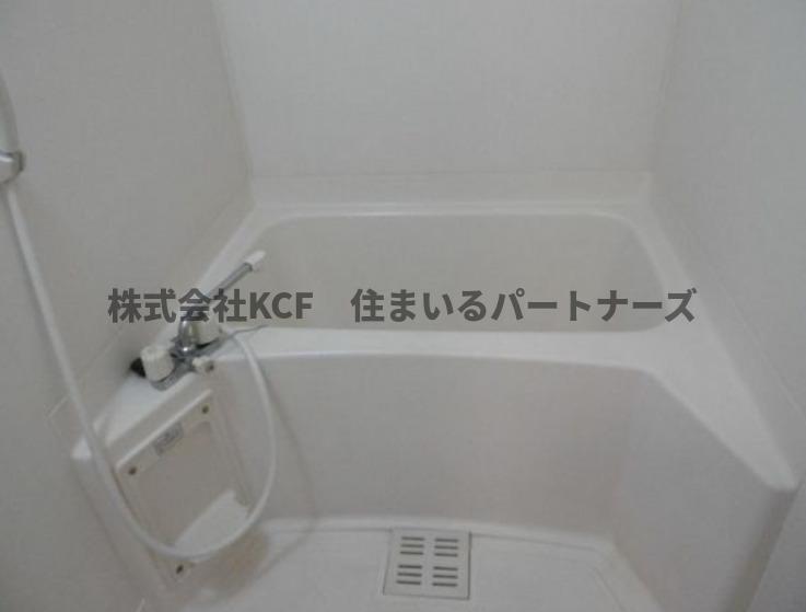 バス・シャワールーム　ゆったり過ごせるお風呂です