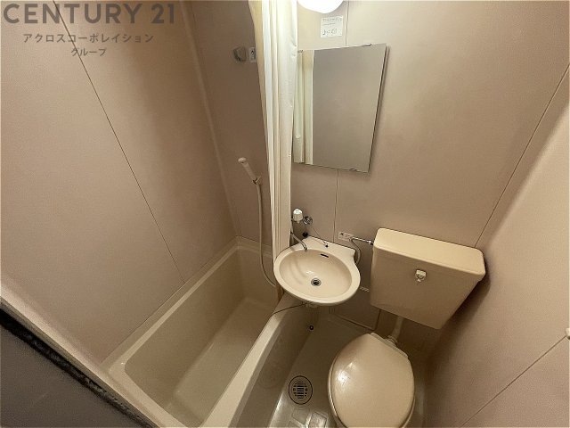 バス・シャワールーム　シンプルで機能的なユニットバスです！