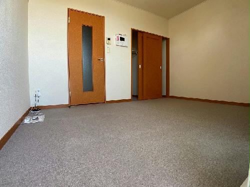 居室・リビング　家具家電付き