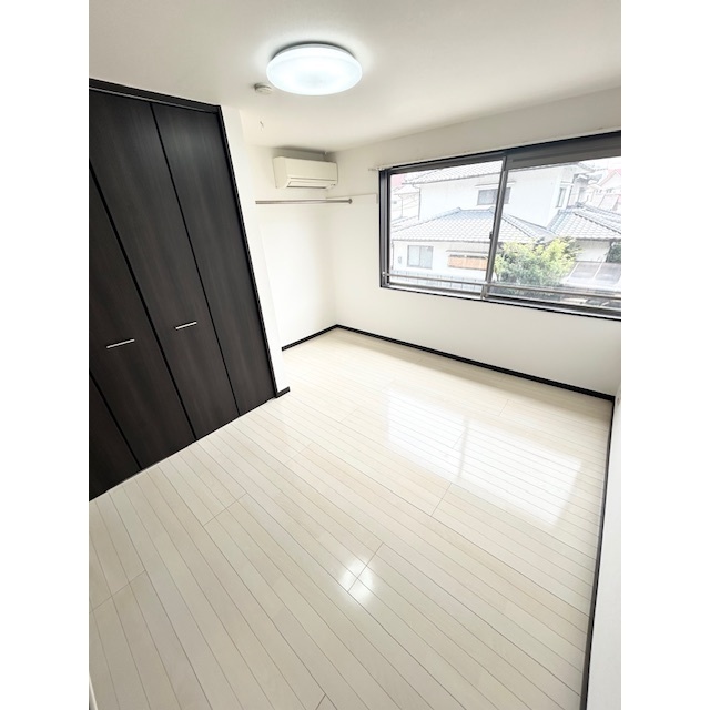 居室・リビング　日当たり良好なお部屋です♪