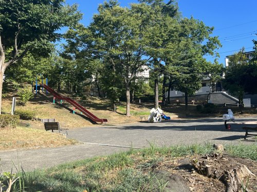 公園　市ケ尾鶴蒔公園（公園）まで125m