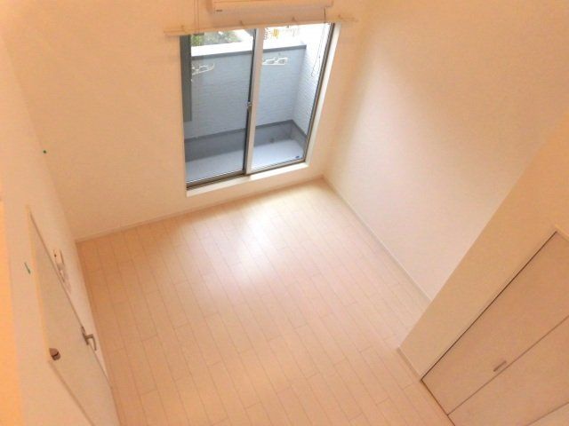 居室・リビング　洋室6.7帖です。