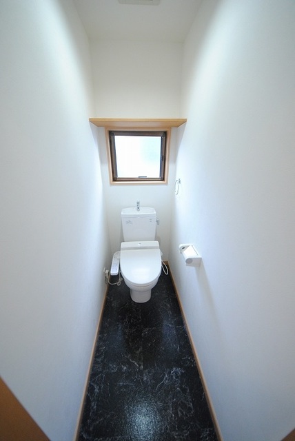 トイレ　写真は１号室