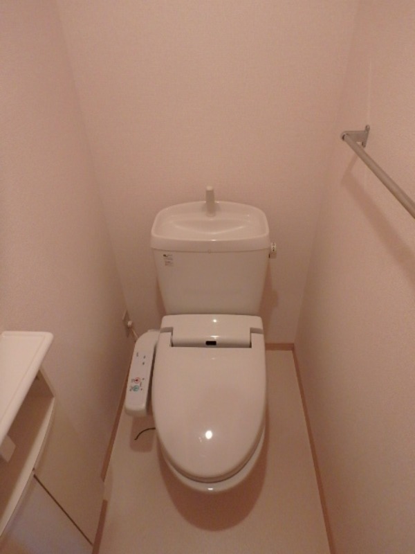 トイレ　図面と現状に相違がある場合には現状を優先