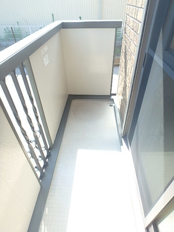 バルコニー　図面と現状に相違がある場合には現状を優先