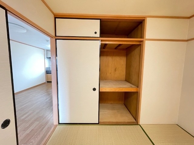 収納　押入れです