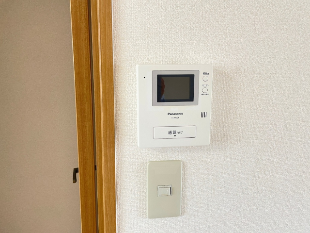 セキュリティ　モニター付きインターホンです